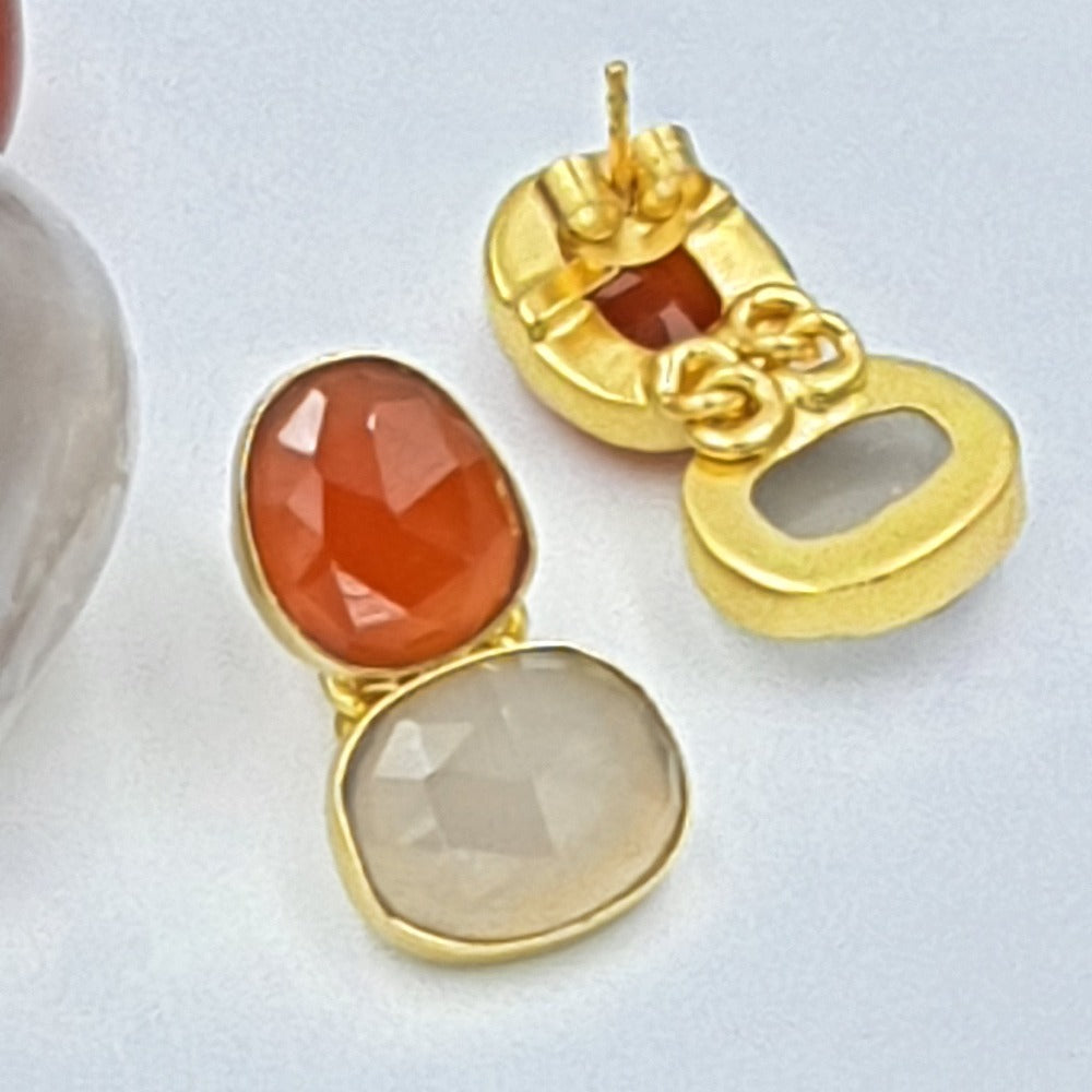 Back view of carnelian and gray chalcedony earrings in yellow-gold plated 92.5 sterling silver, showing the polished backing and craftsmanship.
