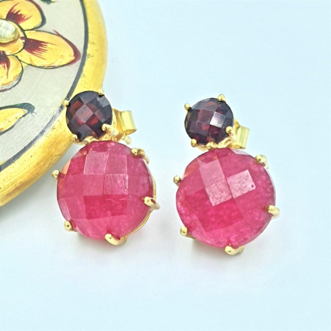 Gold-plated 92.5 sterling silver earrings featuring red aventurine and garnet stones, showcasing their rich, vibrant hues.