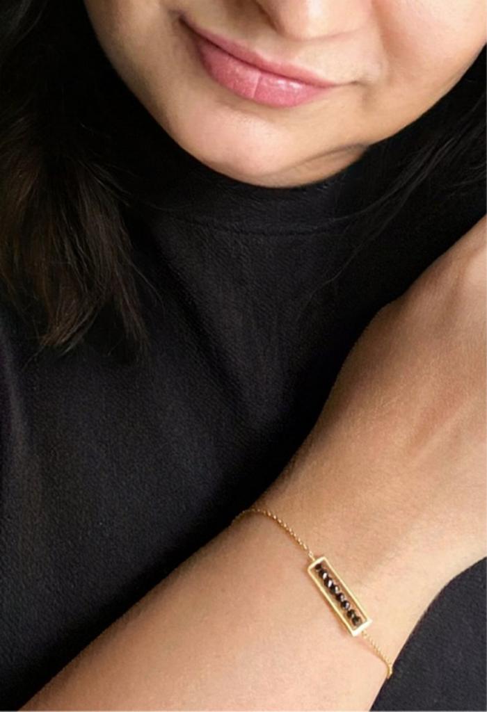 Bridgy Tale of Black Onyx